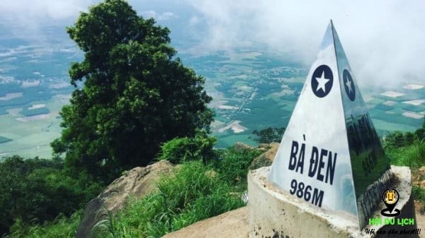 Top 10 ngọn núi có phong cảnh đẹp nhất Việt Nam- Bạn chinh phục được mấy ngọn núi rồi?